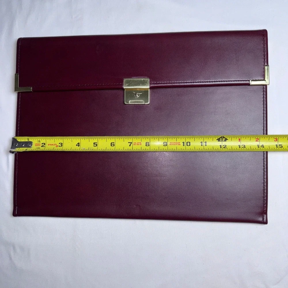 Hazel America's Case Maker Burgundy Vintage Portfolio Folder Latch Closure USA